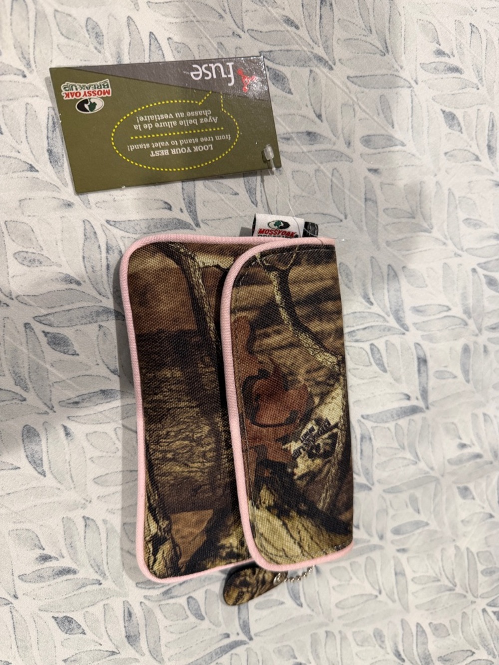 Mossy Oak Camo Clutch with Pink Trim